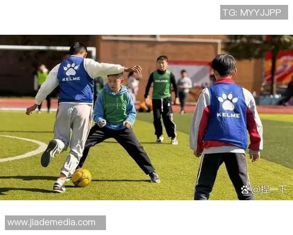 深圳翠园中学足球明星崭露头角助力校园体育文化蓬勃发展